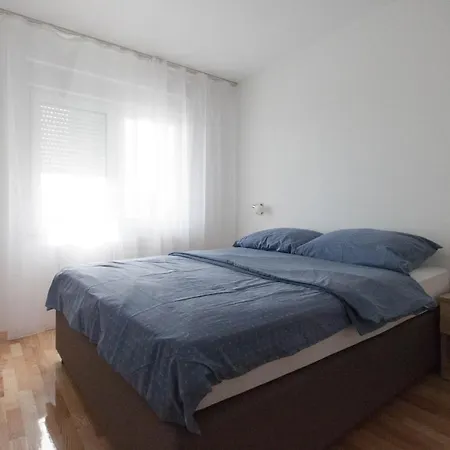 Apartment Butterfly Osijek Buitenkant foto
